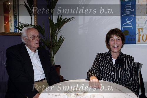 Amsterdam 2 oktober 2005
Presentatie cd Wim Sonneveld in nieuwe de la mar theater.
Mies Bouwman met haar man