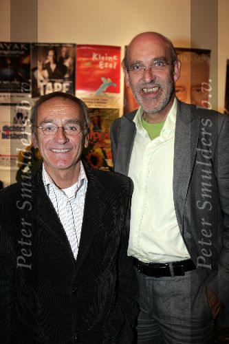 Amsterdam 2 oktober 2005
Presentatie cd Wim Sonneveld in nieuwe de la mar theater.
Mini en Maxi