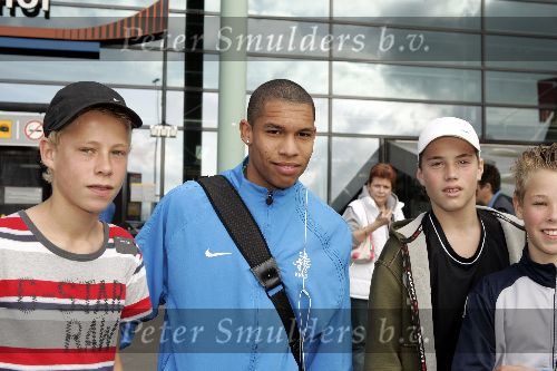Amsterdam 9 oktober 2005
Aankomst Nederlands elftal op schiphol na kwalificatie WK
Nigel de Jong