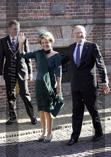 Naarden 20 oktober 2005
Trouwen Prins Floris en Aimee Sohngen in stadhuis Naarden.
Prinses Margriet en Pieter v Vollenhoven