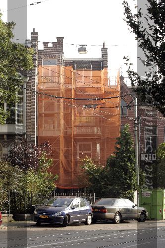 Amsterdam 15 oktober 2005
Huis Prins Bernhard jr in oranje stijgers