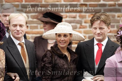 Naaren 22 oktober 2005
Huwelijk van Prins Floris en Prinses Aimee in kerk Naarden.
Prinses Anita en Prins Pieter Christiaan