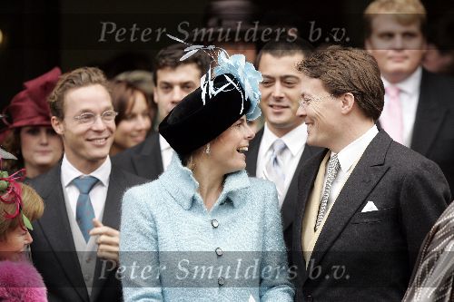 Naaren 22 oktober 2005
Huwelijk van Prins Floris en Prinses Aimee in kerk Naarden.
Prinses Laurentien en Prins Constantijn