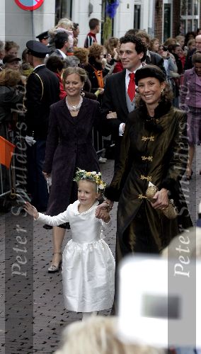 Naarden 22 oktober 2005
Trouwen Prins Floris en Aimee Sohngen in kerk naarden Vesting. 
Prinses Marilene en Anna v Vollenhoven
