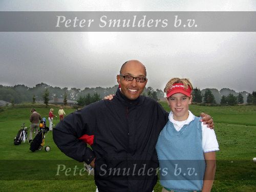 Golfbaan Laage Vuursche, 9 Oktober 2005
Junior Smulders met zijn golfpro Raymond Scheffer