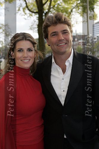 Amsterdam 2 oktober 2005
Premiere Beauty and the beast in Carre.
Danielle Overgaag en Reinout Oerlemans