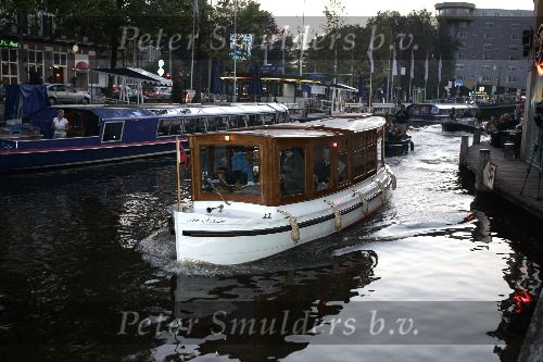 Amsterdam 5 oktober 2005
Robbie Williams met boot in grachten