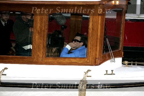 Amsterdam 5 oktober 2005
Robbie Williams op boot in de grachten van Amsterdam
