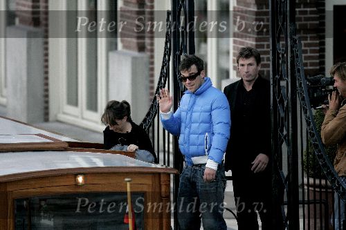 Amsterdam 5 oktober 2005
Robbie Williams vertrekt met boot bij Amstel Hotel