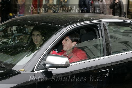Amsterdam 19 oktober 2005
Rosales in audi op pc hooftstraat