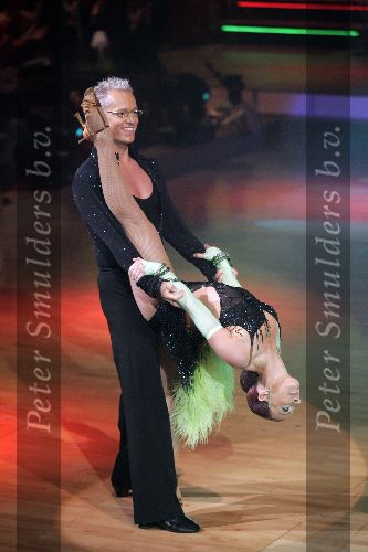 Aalsmeer 15 oktober 2005
Finale dancing with the stars .
Rudolf v Veen met danspartner
