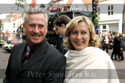 Naaren 22 oktober 2005
Huwelijk van Prins Floris en Prinses Aimee in kerk Naarden.
Schipper Jumbo VI Ruud met vrouw