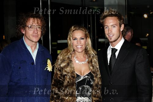 Amsterdam 21 oktober 2005
Televizierringuitreiking in ij theater.
Tanja Jess Charly Luske en .....