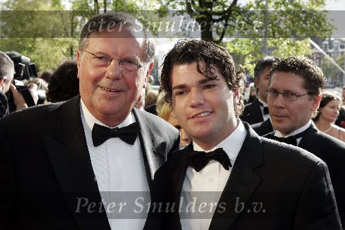 Amsterdam 2 oktober 2005
Premiere Beauty and the beast in Carre.
Tom westermeijer met kleinzoon