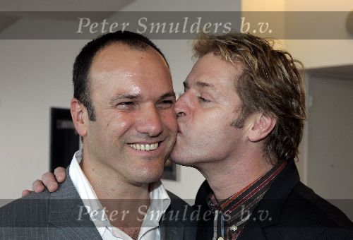 Tilburg 23 oktober 2005
Premiere Annie in schouwburg Tilburg.
Tony Neef met man