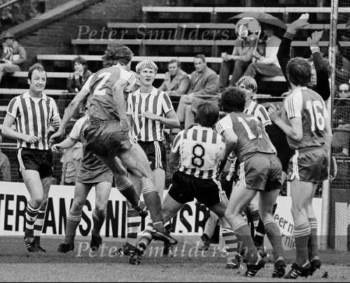 Rotterdam, 24 mei 1981
PSV-SPARTA, eindstand 3-0
David Loggy  Rob Landsbergen