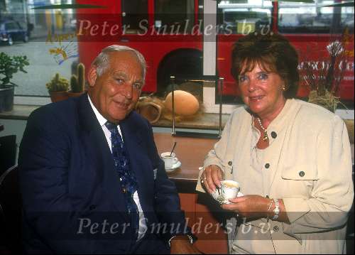 Gerrit v d Valk en Toos v d Valk
1998