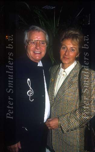 Henk Pleket (De Havenzangers) met zijn vrouw
1997