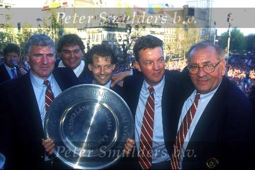 Louis v Gaal en Gerard v d Lem bij het Kampioensschap van AJAX Seizoen 1995 1996
Bobby Haarms Gerard v d Lem Danny Blind