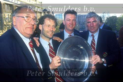 Louis v Gaal en Gerard v d Lem bij het Kampioensschap van AJAX Seizoen 1995 1996
Bobby Haarms Gerard v d Lem Danny Blind
