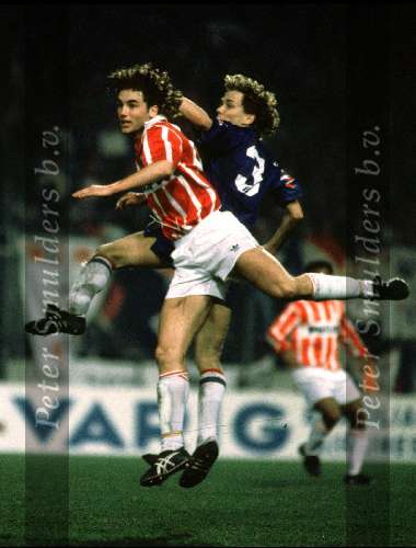 PSV-Willem II 1993
Mitchell v d Gaag