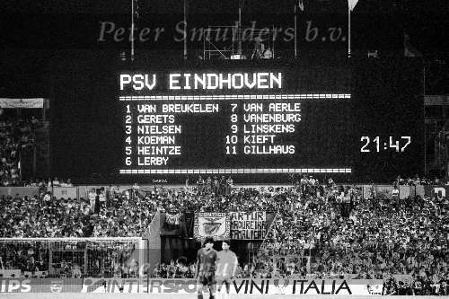 Stuttgart 25 mei 1988 PSV-Benfica 0-0
PSV Wint de Europacup I Seizoen 1987/1988
Het elftal van spelers die in de basis begonnen zijn
