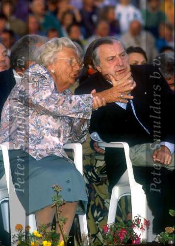 18 Juni 1990 Bezoek Prinses Juliana aan Olympische spelen voor gehandicapten