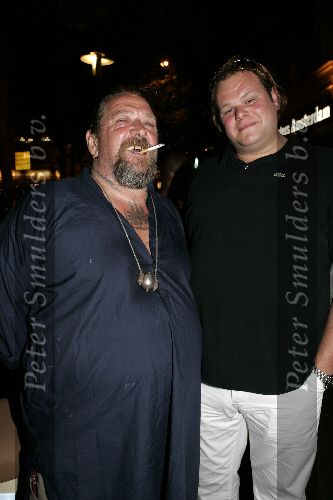 Amsterdam 4 september 2005
Presentatie Braun staafmixer.
Menno Kohler met Henk Schiffmacher