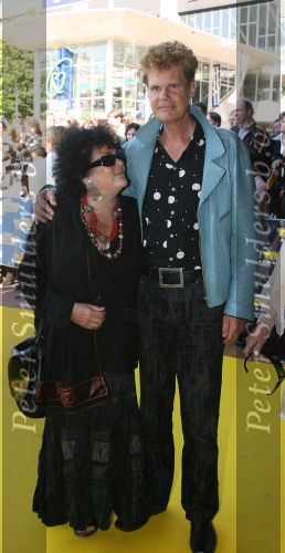 Utrecht, 9 September 2006
Beatrixhal. Permiere musical THE WIZ
Ad visser met zijn vrouw