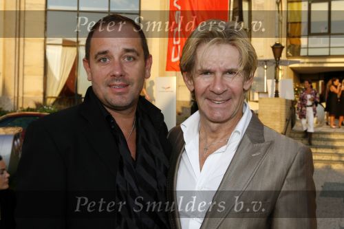 Noordwijk 26 augustus 2006
Presentatie blad JFK in huis ter Duin.
Addy v d Krommenakker met vriend
