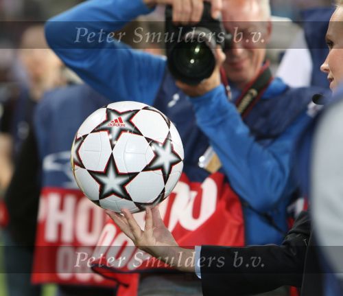 Eindhoven, 12 September 2006 PSV-FC Liverpool ( eerste wedstrijd Championsleague Seizoen 2006/2007 ), eindstand, 0-0 Adidas bal waar de championswedstrijden mee worden gespeeld