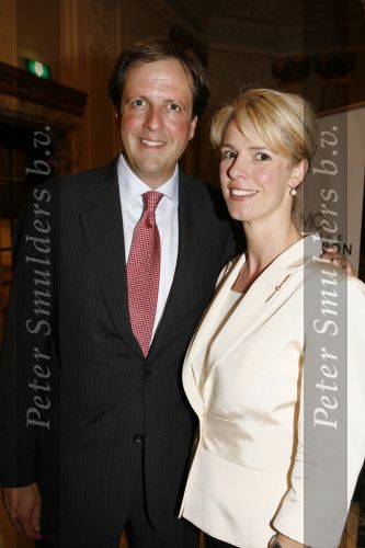 Amsterdam 6 september 2006
Modeshow Monique Collignon in het tropenmuseum.
Alexander Pechtold met zijn vrouw