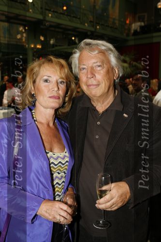 Amsterdam 28 augustus 2006
Modeshow Ronald Kolk in krasnapolsky.
Annemarie Oster en Cees Dam