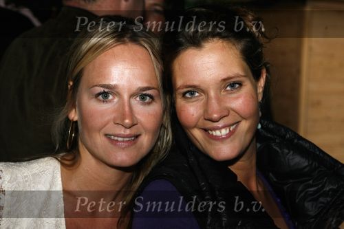 Amsterdam 2 september 2006
Ossehaasparty georganiseerd door Ralph de Vries en Reinout...
Carlijn de Vries met een vriendin