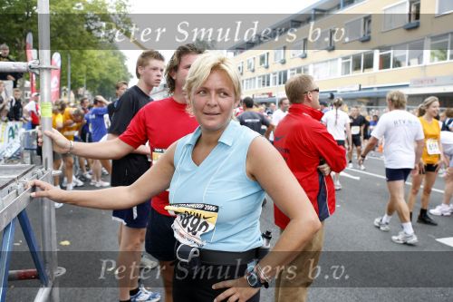 Zaandam 17 september 2006
Caroline Tensen loopt de \