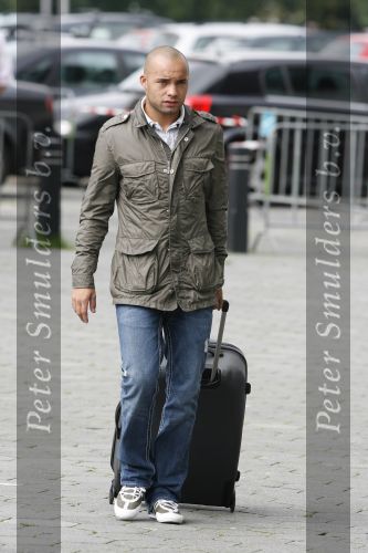 Eindhoven, 4 September 2006
Philips Stadion, bijeenkomst eerste training Nederlands elftal voor de wedstrijd tegen Wit Rusland.
Demy de Zeeuw bij aankomst