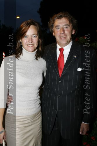 Amsterdam 6 september 2006
Modeshow Monique Collignon in het tropenmuseum.
Ed Nijpels met zijn vrouw