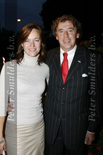 Amsterdam 6 september 2006
Modeshow Monique Collignon in het tropenmuseum.
Ed Nijpels met zijn vrouw