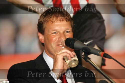 Eindhoven, 17 September 2006
Kompetitiewedstrijd PSV-Feyenoord, eindstand 2-1
Feyenoord trainer Erwin Koeman tijdens de persconferentie