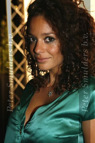 Amsterdam 31 augustus 2006
presentatie cd DJ Chuckie in Onnasis.
Fajah Lourens  
Peter Smulders bv