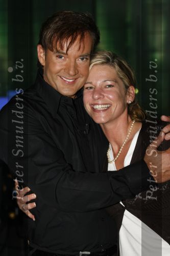 Hilversum 15 september 2006
Sterren dansen op het ijs.
Gerard Joling enTina Nijkamp