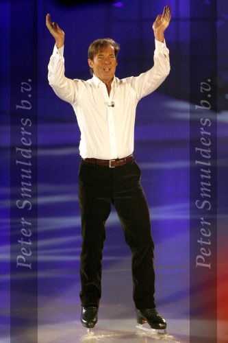 Hilversum 25 augustus 2006
Steeren dansen op het ijs.
Gerard Joling