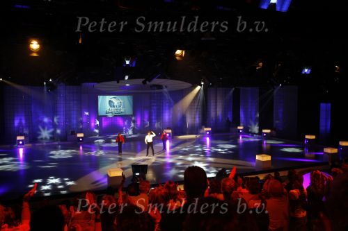 Hilversum 25 augustus 2006
Steeren dansen op het ijs.
Gerard Joling