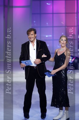 Hilversum 25 augustus 2006
Sterren dansen op het ijs.
Gerard Joling en Nance Coolen