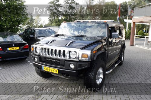 Loosdrecht 30 augustus 2006
presentatie gouden dvd van de toppers in concert bij Restaurant Zin. Gordon met  zijn Hummer