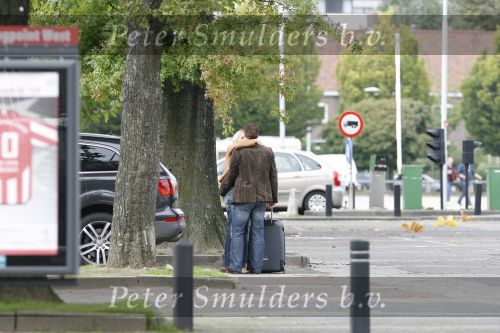 Eindhoven, 4 September 2006
Philips Stadion, bijeenkomst eerste training Nederlands elftal voor de wedstrijd tegen Wit Rusland.
Henk Timmer werd gebracht door zijn vriendin Marianne Timmer