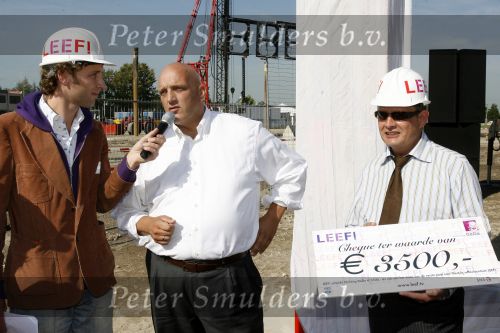 Sliedrecht 20 september 2006
Eerste paal gaat de grond in bij LEEF.
Herman den Blijker