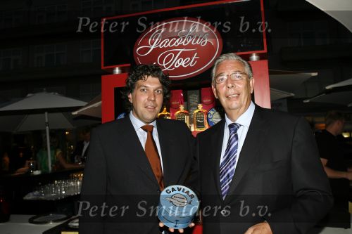 Noordwijk 26 augustus 2006
Presentatie blad JFK in huis ter Duin.
Jacobus Toet met schoonzoon