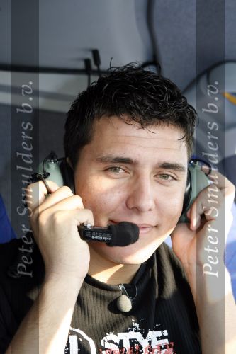Sneek 14 september 2006
Jan Smit gaat met helicopter heel nederland af om zijn nieuwe cd te promoten.
