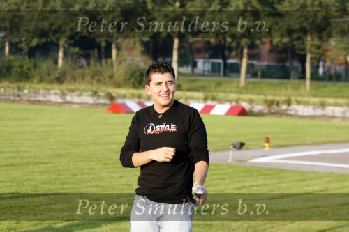 Sneek 14 september 2006
Jan Smit gaat met helicopter heel nederland af om zijn nieuwe cd te promoten.